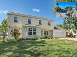 1868 Beaver Ridge Ct, Chesterfield, MO 63017