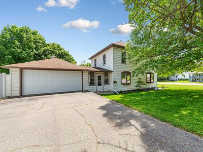 721 Chatham St, Saint Peter, MN, 56082