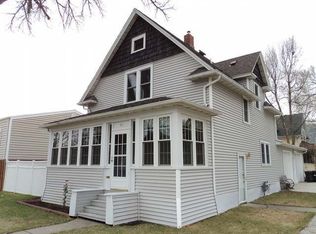 411 2nd Ave NW, Mandan, ND 58554