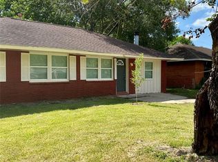 2130 Dewberry Ln, Pasadena, TX 77502