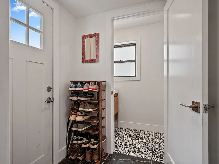 4812 Dearborn St — Photo 9