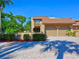 6586 Patio Ln, Boca Raton, FL 33433