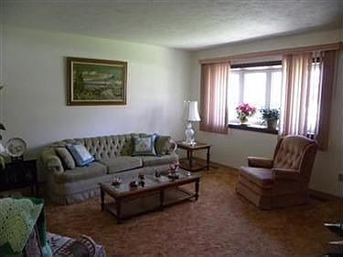 2nd image of 6154 Thunderbird Dr