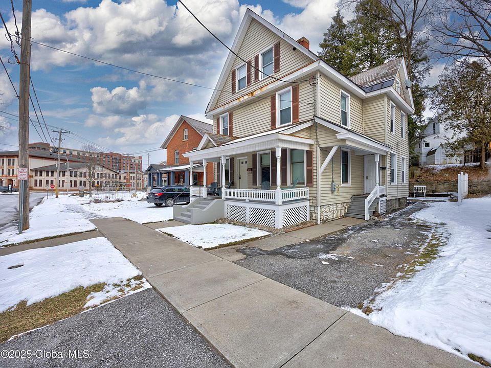 1st image of 212 Circular Street