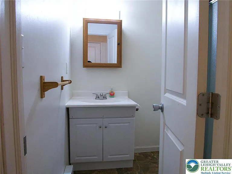 422 South St #2 — Photo 12