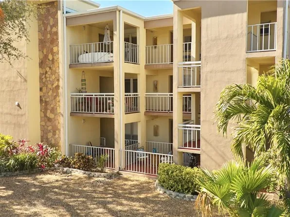 1700 Pass A Grille Way Unit 4, Saint Pete Beach, FL 33706