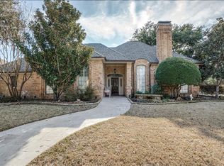 5604 Covehaven Dr, Dallas, TX 75252