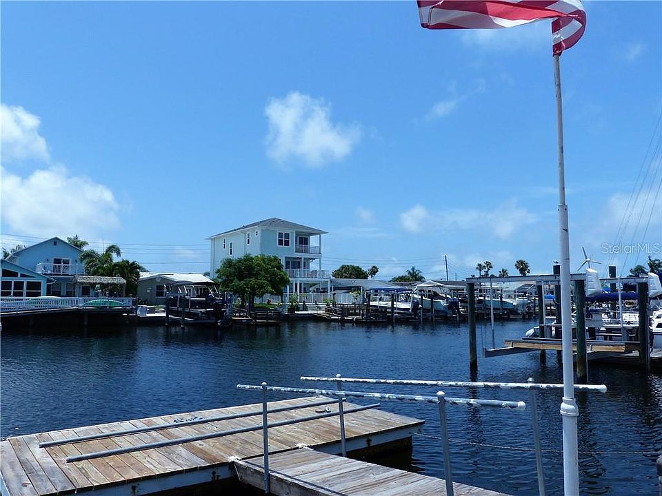 1st image of 3954 Marine Pkwy