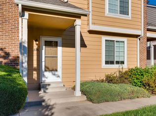 836 Summer Dr, Highlands Ranch, CO 80126