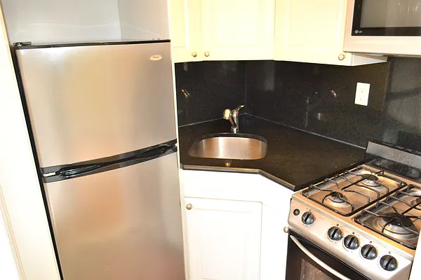 Rented by Urban Living International | media 21