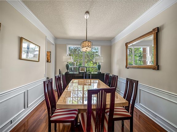 4th image of 56 Princewood Ln