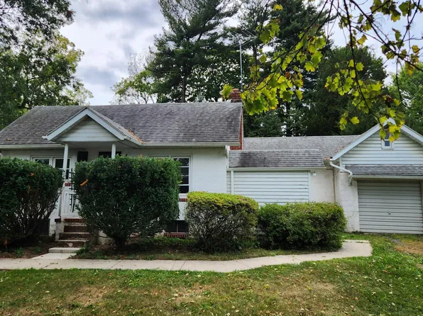 536 S Main St, Spring City, PA 19475