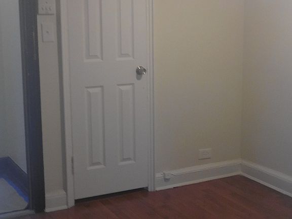 4th image of 19 Ave 80 Street # Upper Fl
