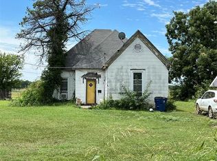 603 W Apache St, Lindsay, OK 73052