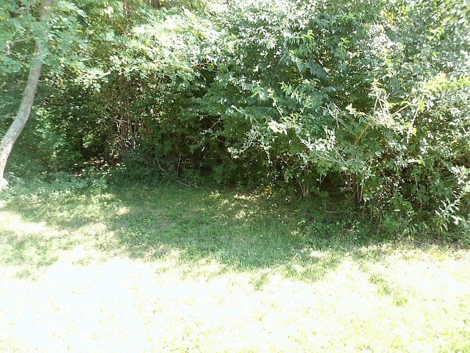 1st image of 256 Crown Point Dr