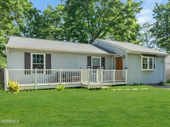 155 Lucy Road, Lakewood, NJ 08701