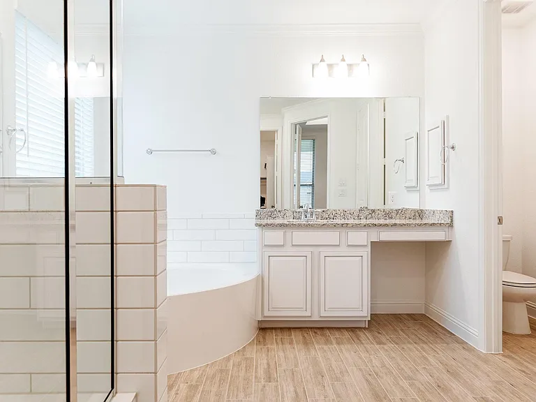 1403 Woodson Ridge Ln — Photo 25