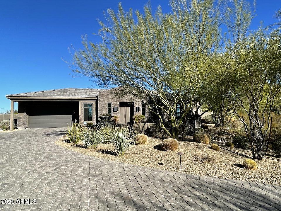1st image of 8820 E Lariat Ln