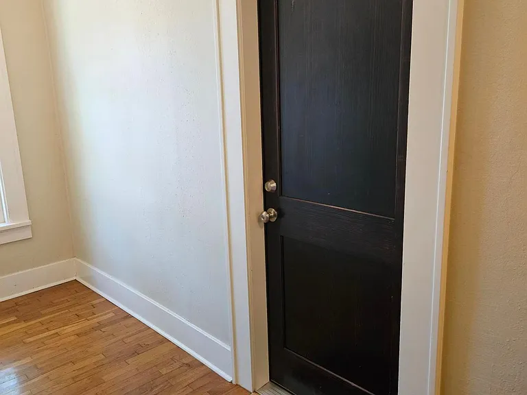 523 Orange St — Photo 4