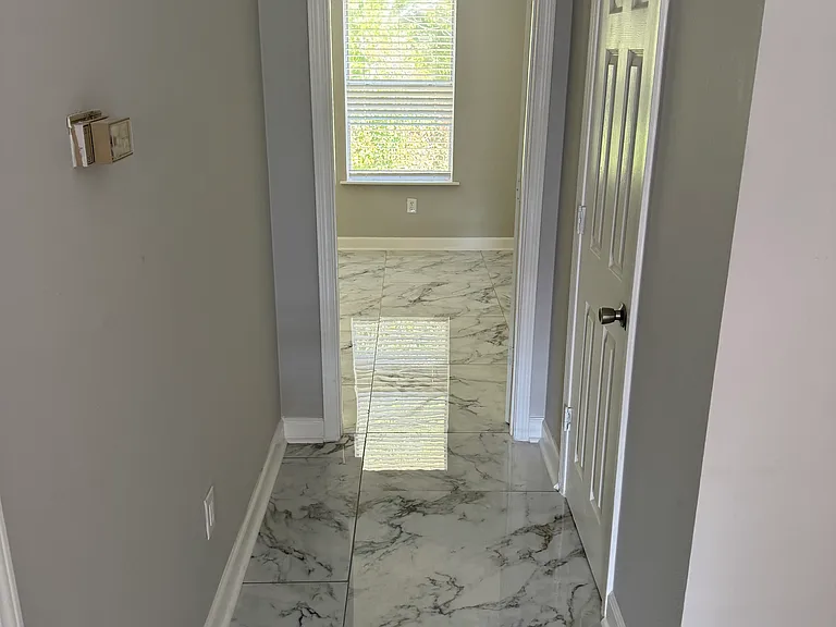 2911 Katy Ln — Photo 7