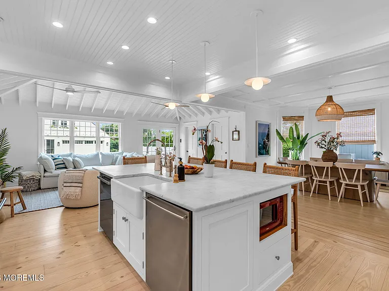 206 Brighton Ave — Photo 20