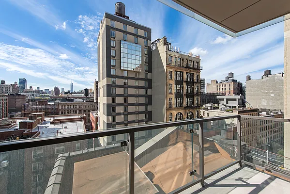 Sold by Compass | media 2