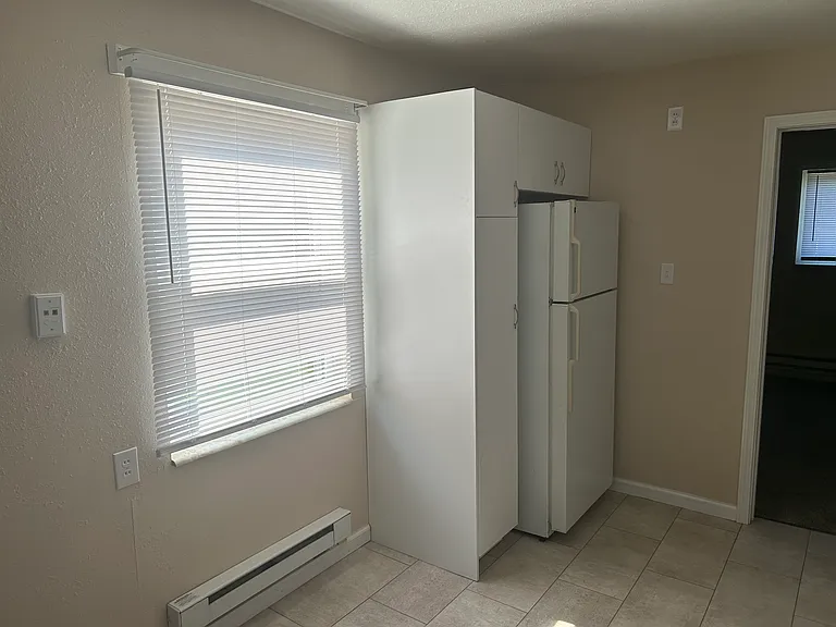 6472 Tyrer Ln — Photo 3