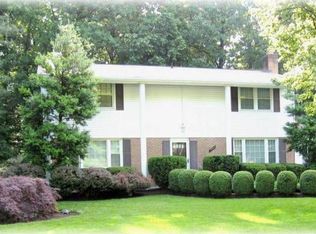 7403 Reservation Dr, Springfield, VA 22153