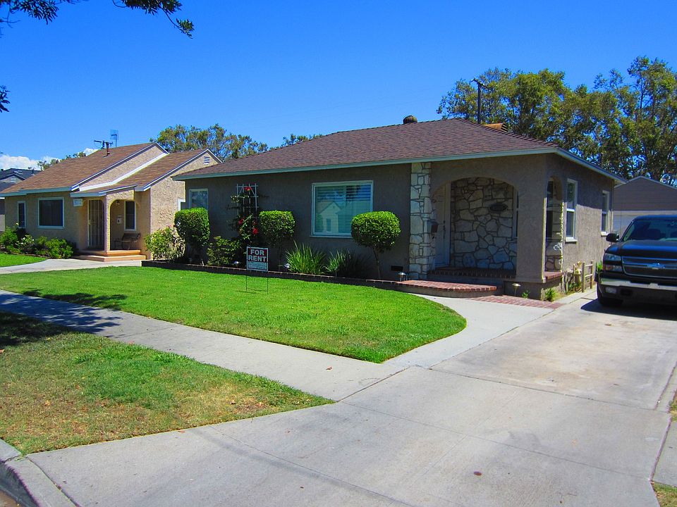 6008 Bonfair Ave.