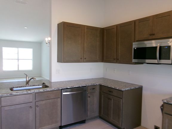 4th image of 18B Whetstone Ln
