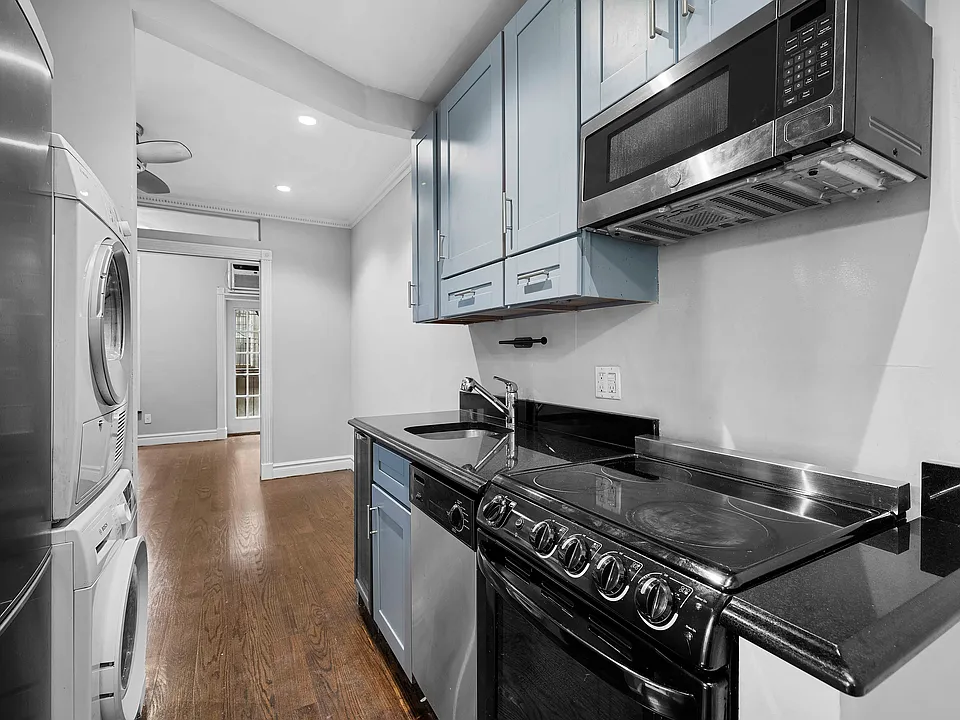 134 Orchard St #5