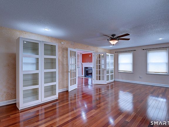 5th image of 55 Rutledge Road