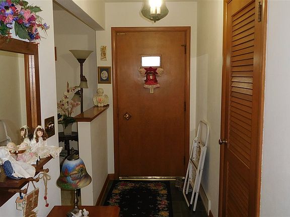 5th image of 2214 Wyoming Dr