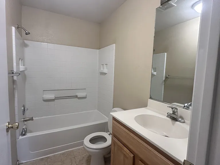3721 Beam Ave — Photo 5