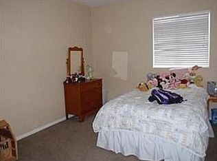 33042 Jasper Cir, Menifee, CA 92584