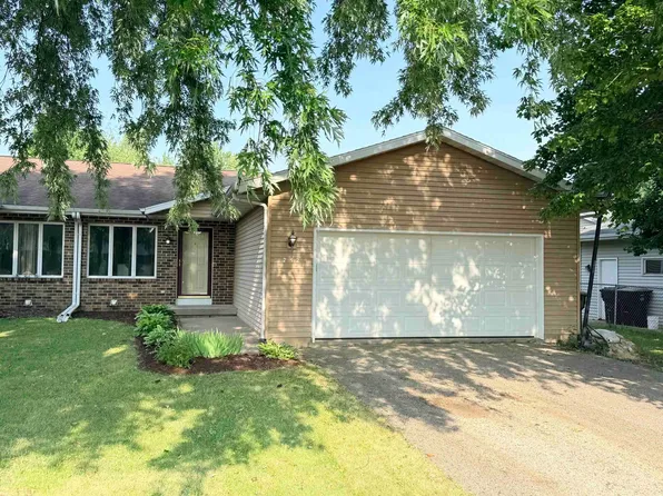 732 S Main St, Deforest, WI 53532