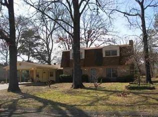 2811 Teakwood Dr, Longview, TX 75605