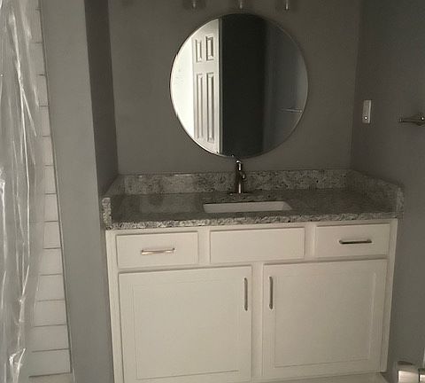 5th image of 2603 Oakdale Ave NW