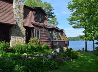 112 Blythewood Dr, Pittsfield, MA 01201