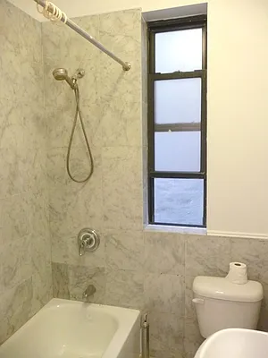 Rented by Quality Living Realty | media 9