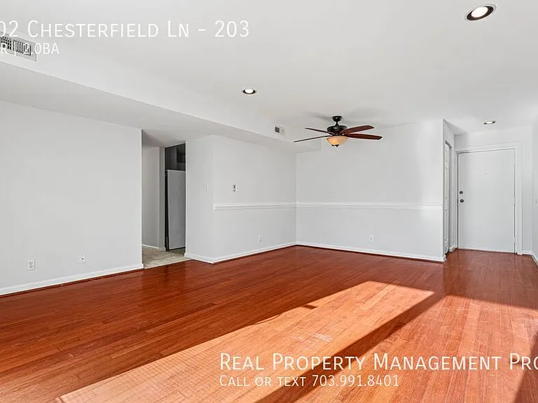 202 Chesterfield Ln #203 — Photo 6