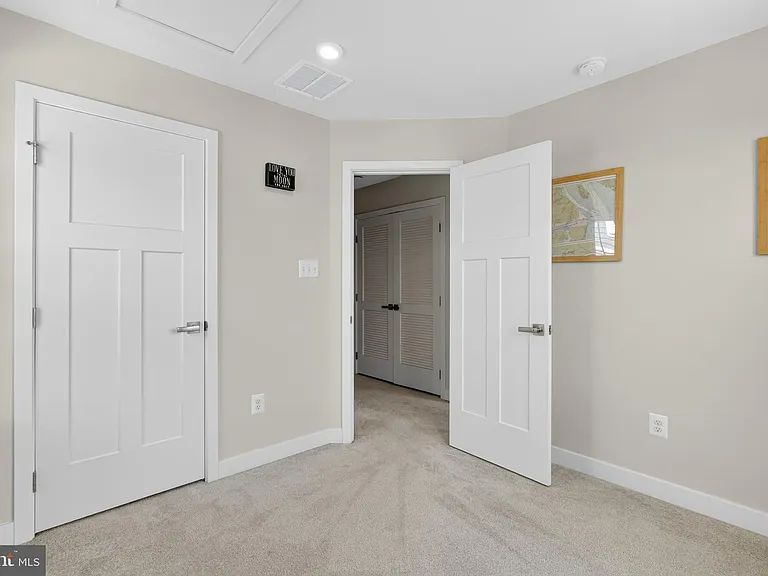 118 Fletcher Cir — Photo 26