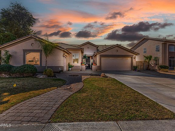 2nd image of 6827 W EL CORTEZ Place