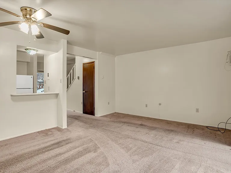 Beaver Creek Village Apartments — Photo 18