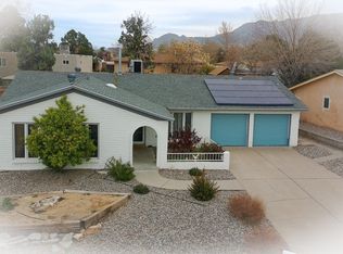 6429 Louise Pl NE, Albuquerque, NM 87109