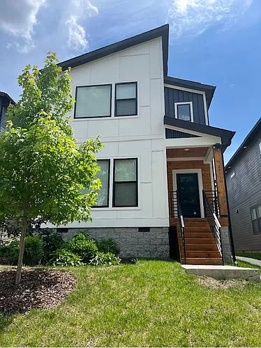 2411C Booker St Photo 1