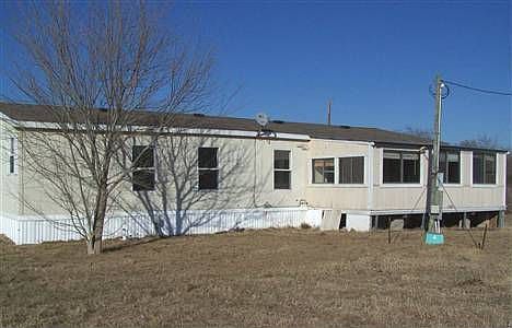 2nd image of 1885 County Road 4761
