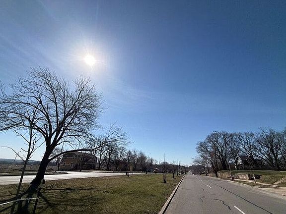 5th image of 6101 Swope Pkwy