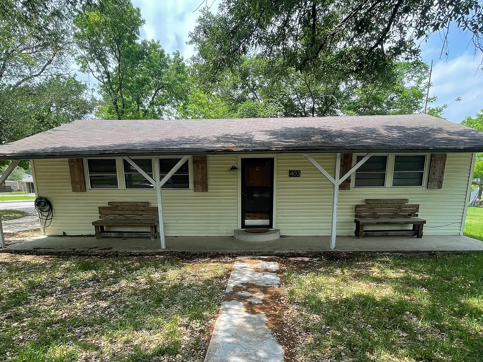 2 bed, 1152 sqft, $1,685 — Photo 1