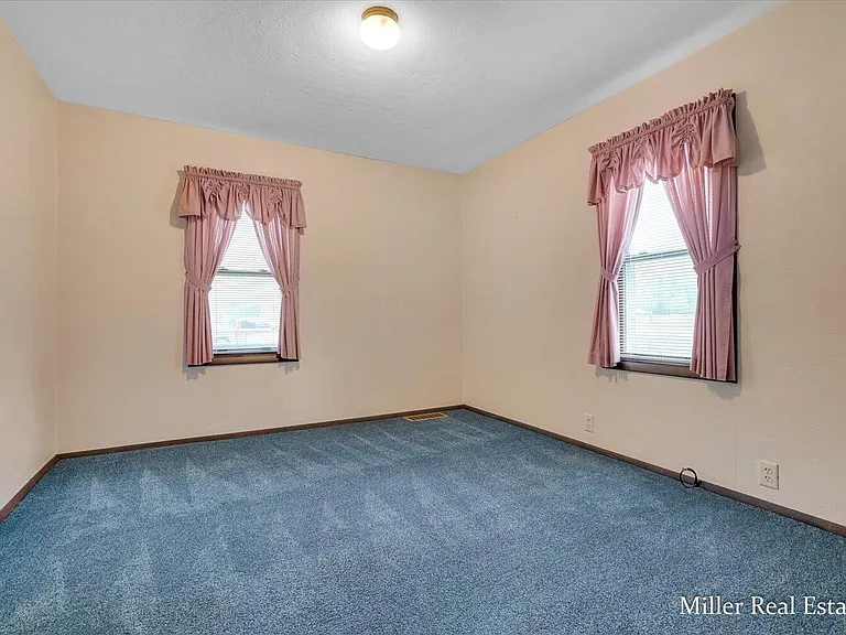 2122 N M 43 Hwy — Photo 12